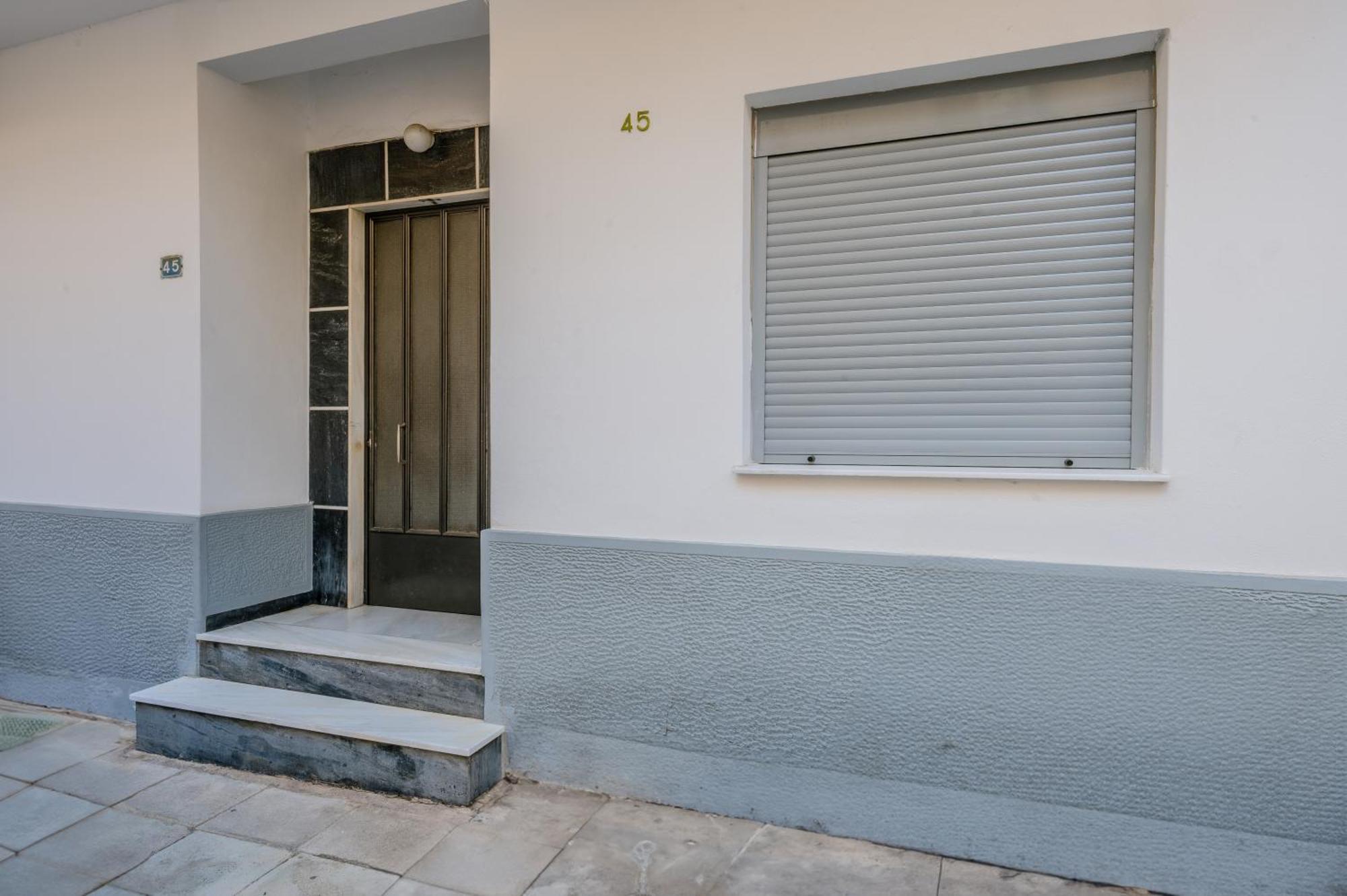 Place To Be Athens Apartment Ngoại thất bức ảnh